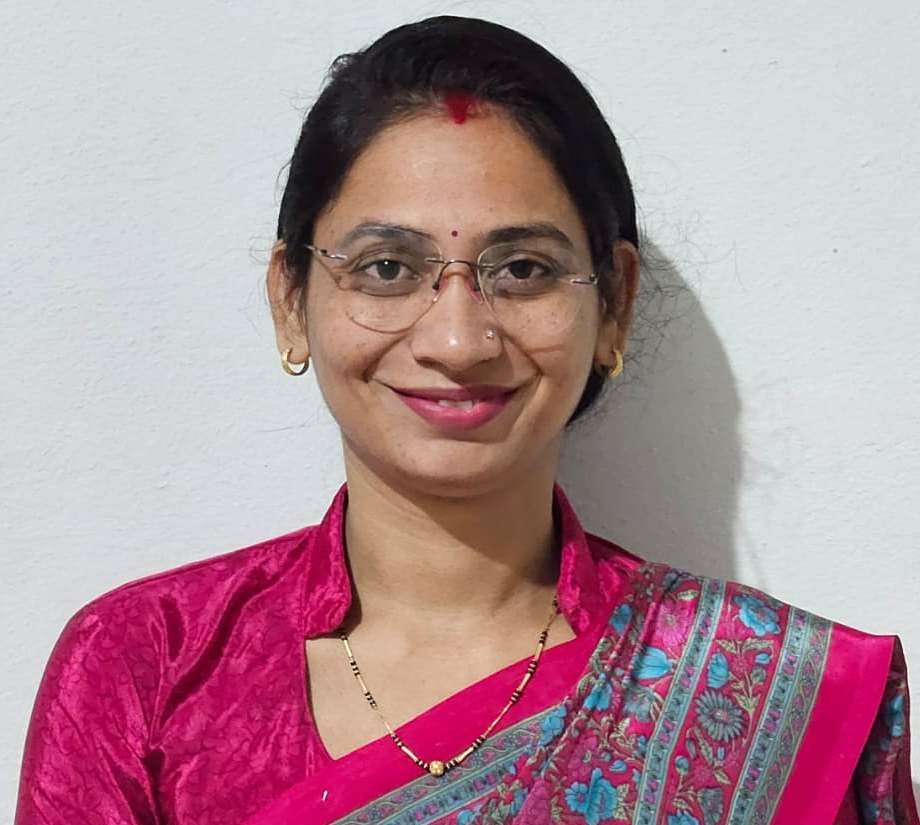 NAINA AHIR